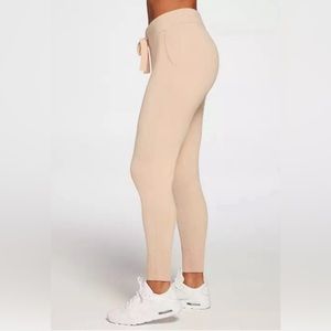 Calia by Carrie Underwood Cozy Barely‎ Khaki Sweater Joggers/Lounge Pants Sz Med